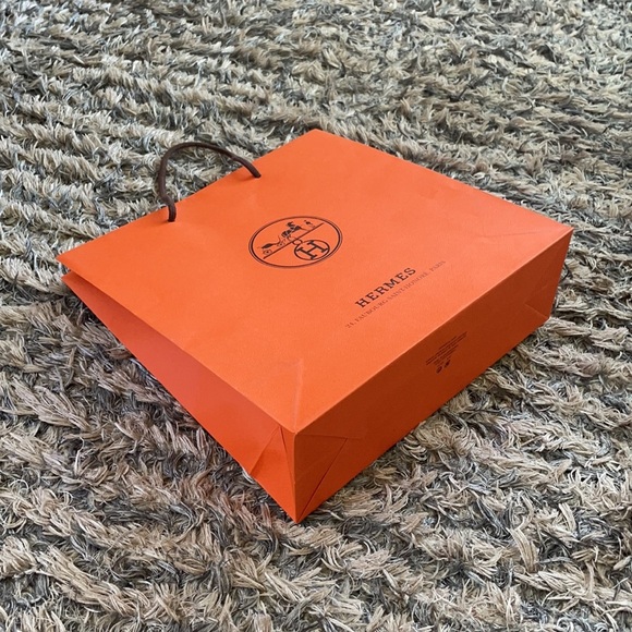 Hermès Paper Bag - Picture 5 of 5